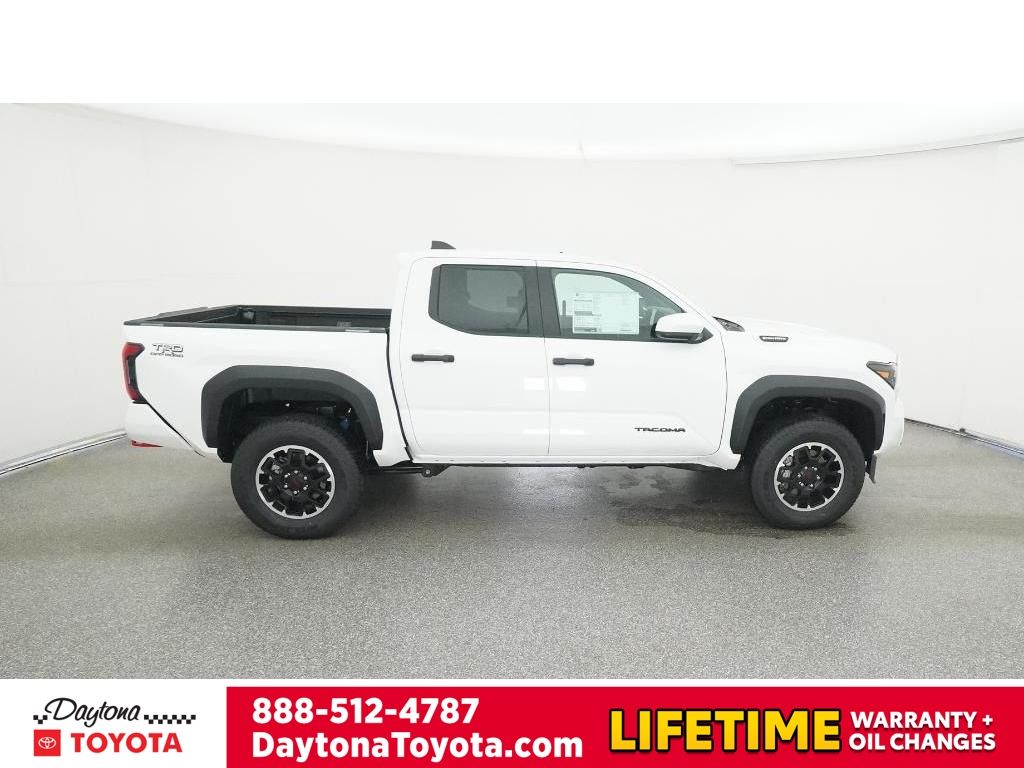 2025 Toyota Tacoma TRD Off Road - Photo 11