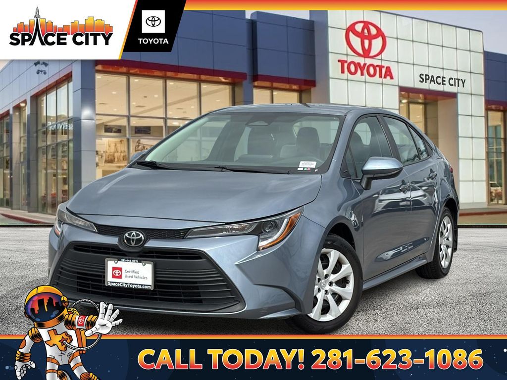 2024 Toyota Corolla LE FWD