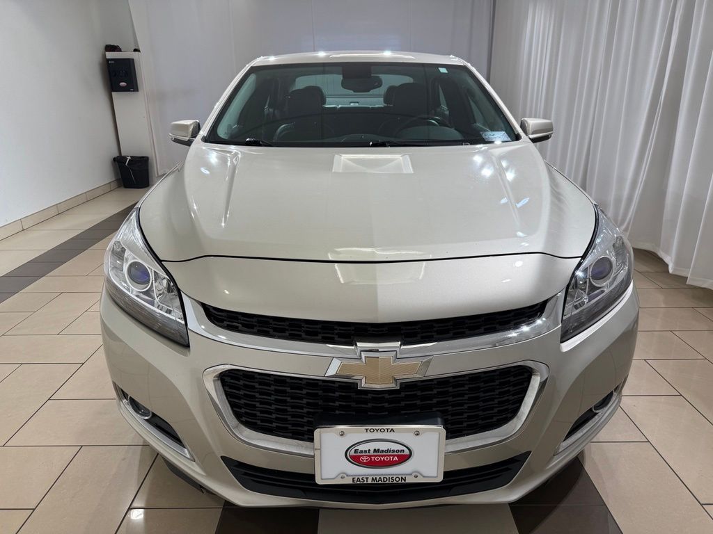 Thumbnail: 2016 Chevrolet Malibu - 8