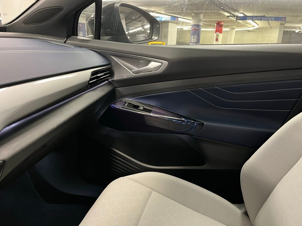 2025 Volkswagen ID.4 PRO S - Photo 32