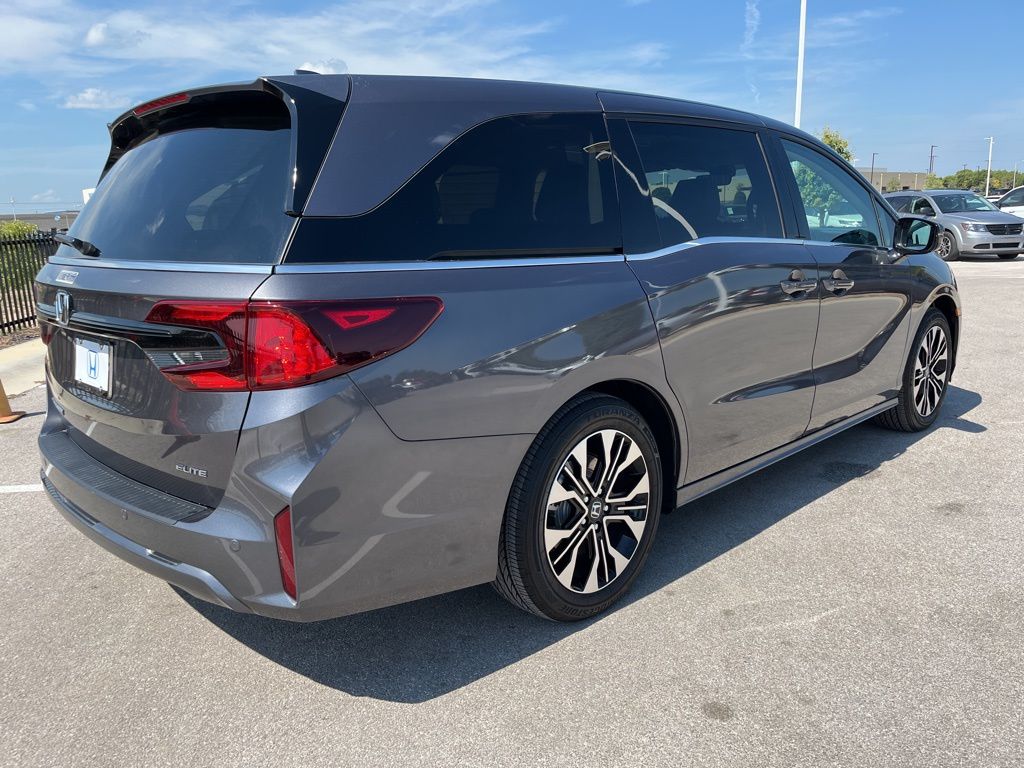 Thumbnail: 2025 Honda Odyssey - 4