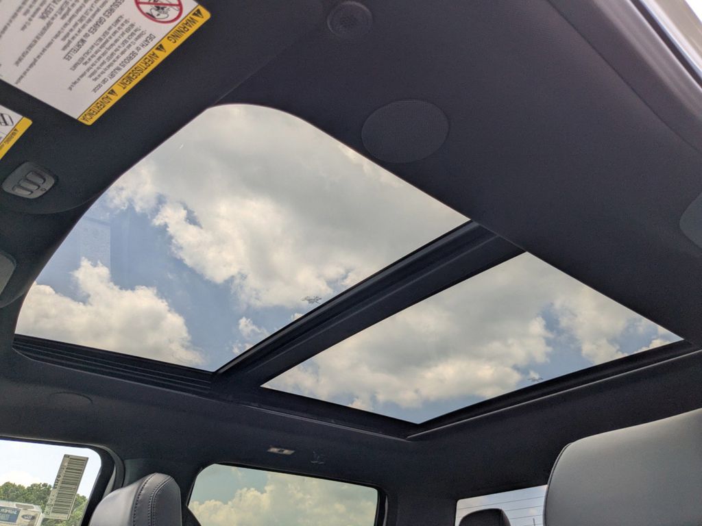2025 Ford F-350 Super Duty Platinum