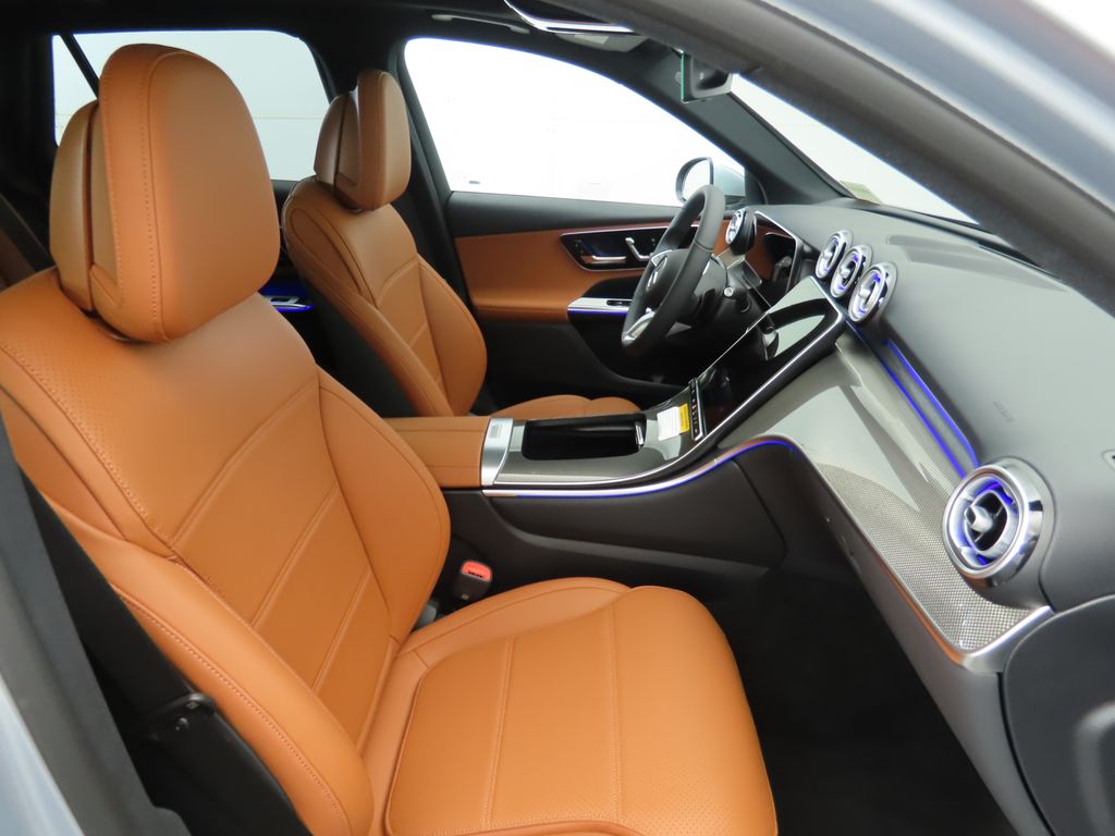 Thumbnail: 2026 Mercedes-Benz GLC - 22