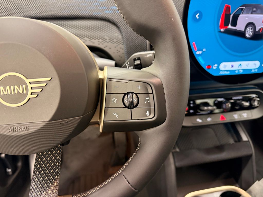 Thumbnail: 2025 MINI Cooper Countryman - 14