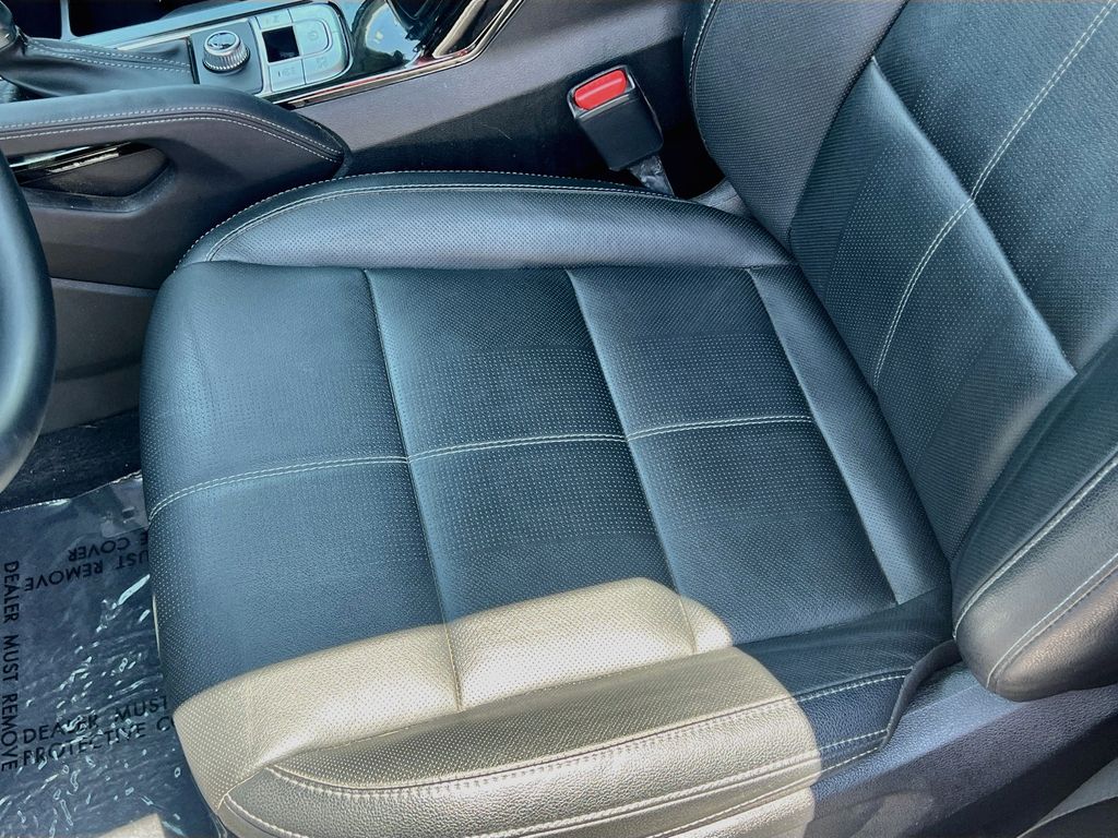 Used 2024 Silver Kia EX image 20