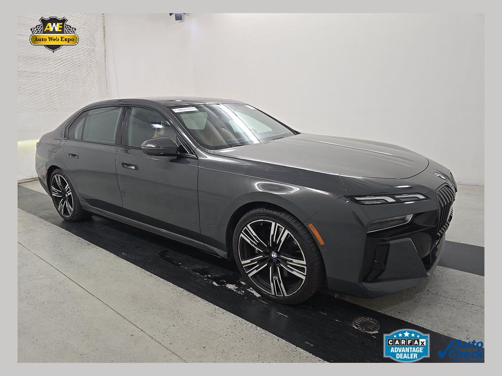 Gray Metallic 2023 BMW 7 Series Sedan Rear-Wheel Drive 8-Speed Automatic