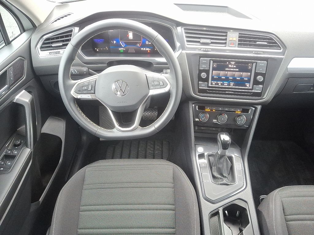 2023 Volkswagen Tiguan 2.0T 12