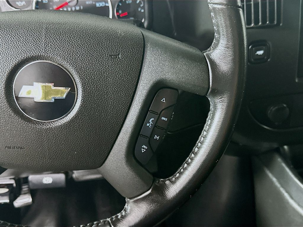 Used 2022 White Chevrolet Work Van image 25