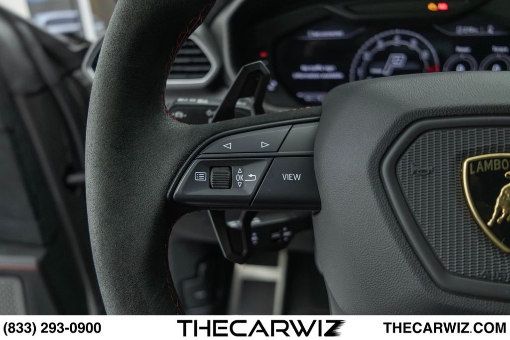 2023 Lamborghini Urus