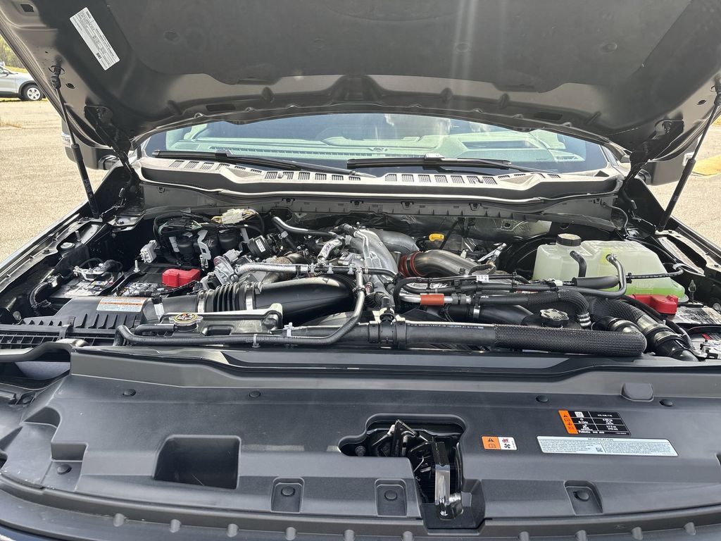 New 2026 Carbonized Gray Metallic Ford F-250® Platinum® image 18
