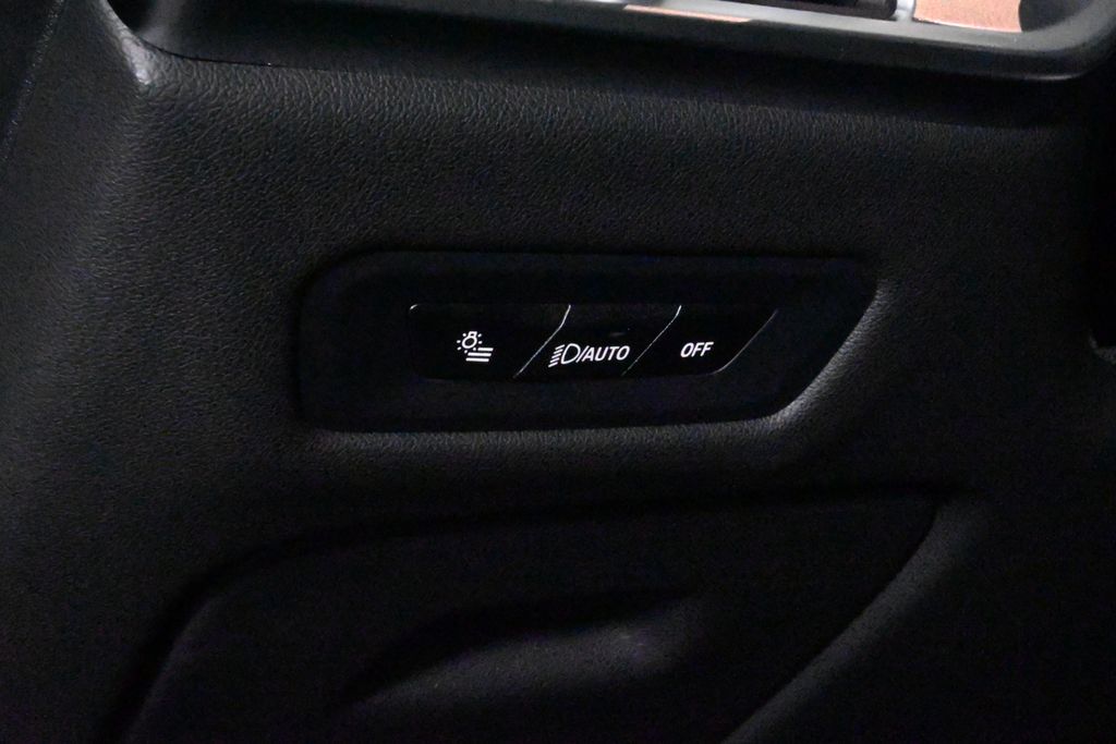 Thumbnail: 2026 BMW X5 - 26