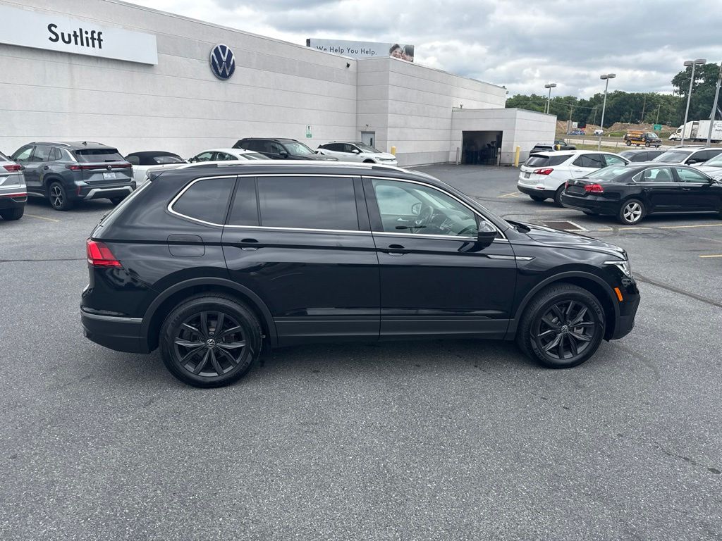 2024 Volkswagen Tiguan 2.0T SE Black at Audi Porsche Sewickley