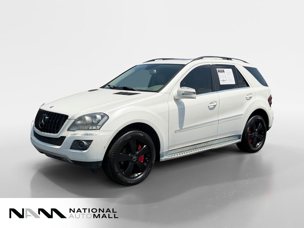  2011 Mercedes-Benz M-Class SUV / Crossover Rear-Wheel Drive 7-Speed Automatic