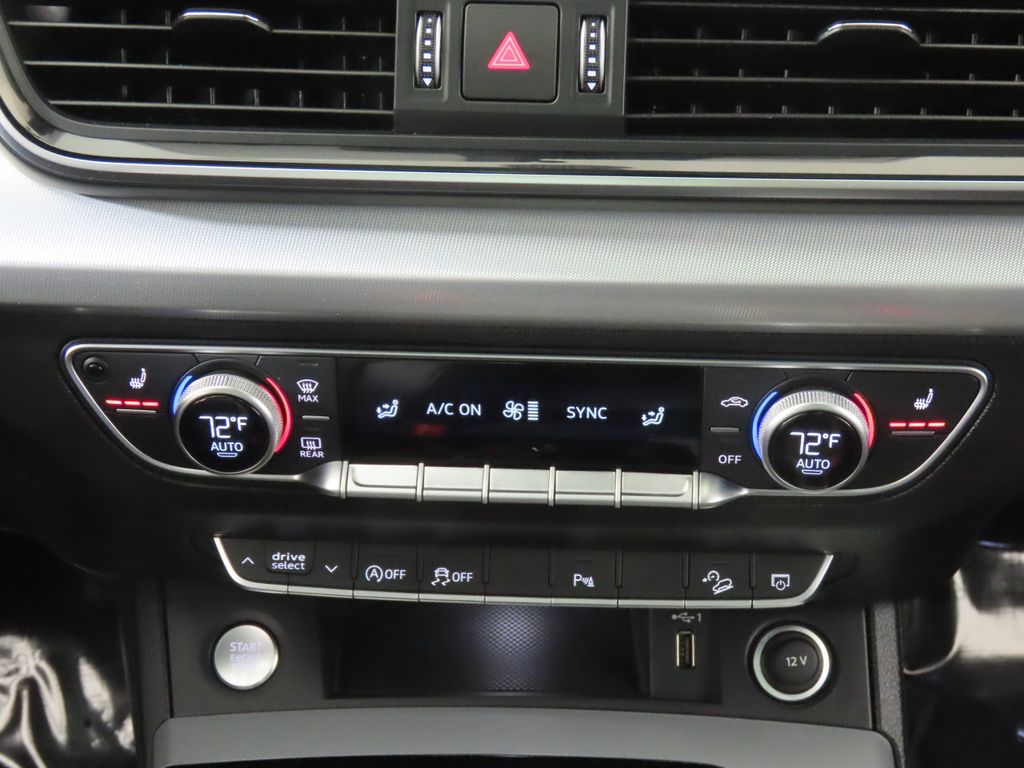 Thumbnail: 2025 Audi Q5 - 22