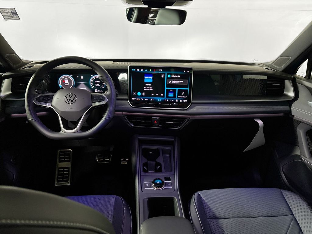 2025 Volkswagen Tiguan 2.0T SE R-Line Black