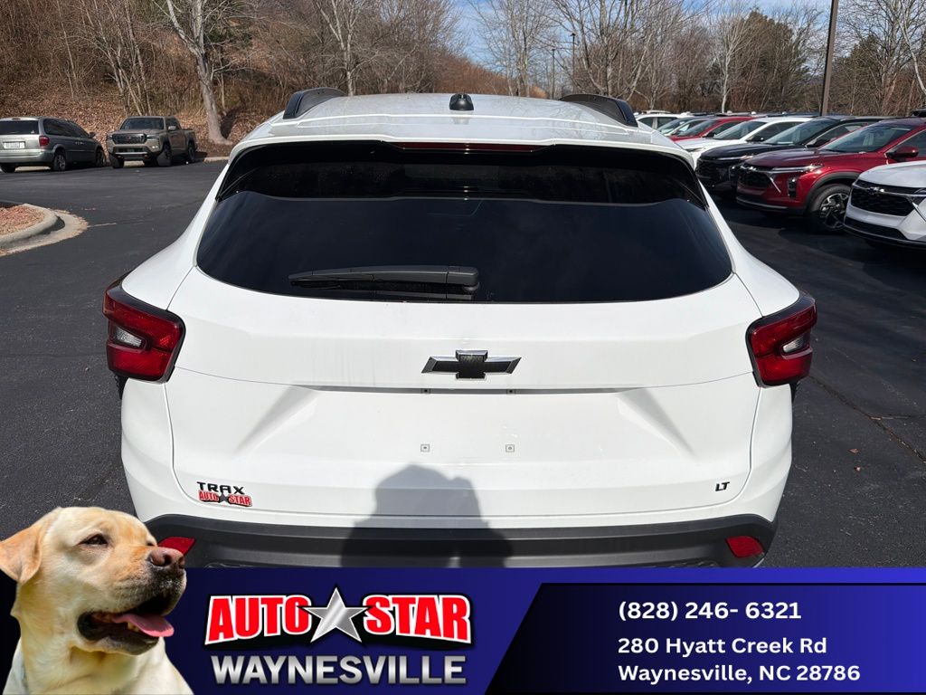 new 2025 Chevrolet Trax car, priced at $24,465