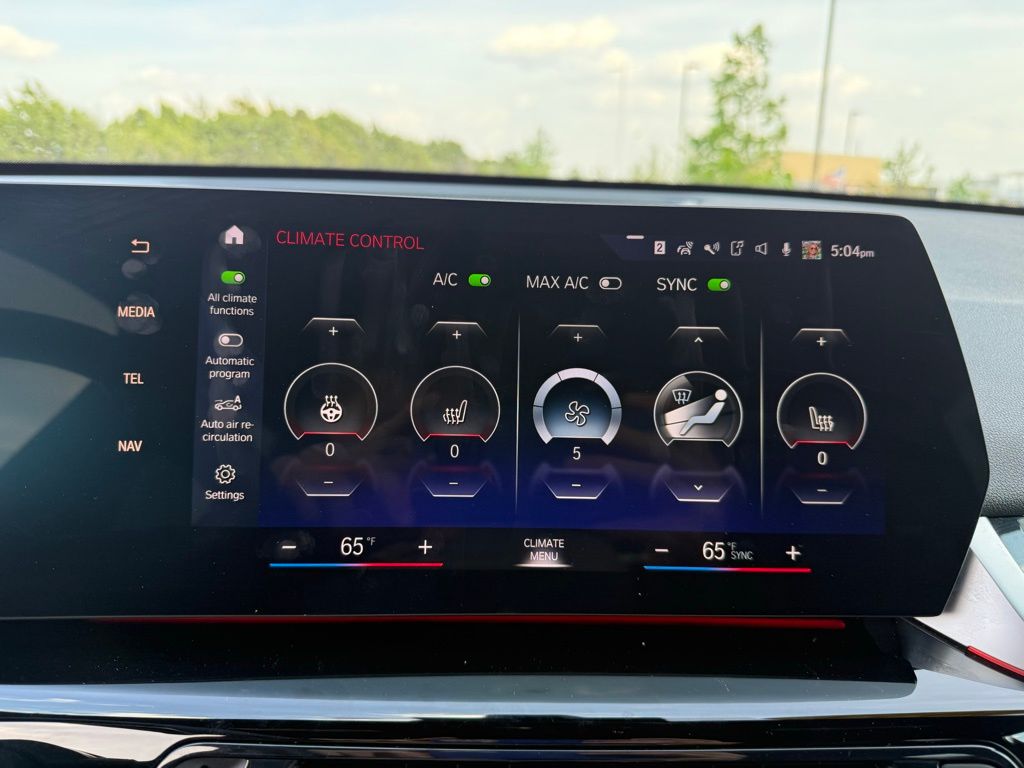 Thumbnail: 2023 BMW X1 - 18