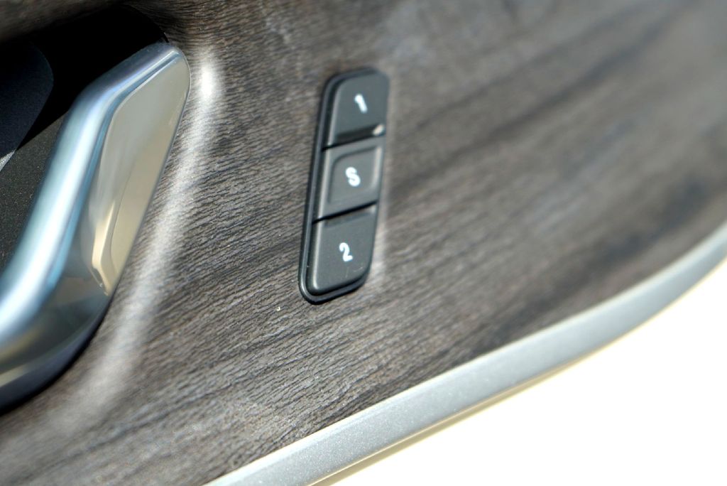 New Car 2025 Jeep Grand Cherokee  Limited For Sale Under $50,000 In Taylor, Texas