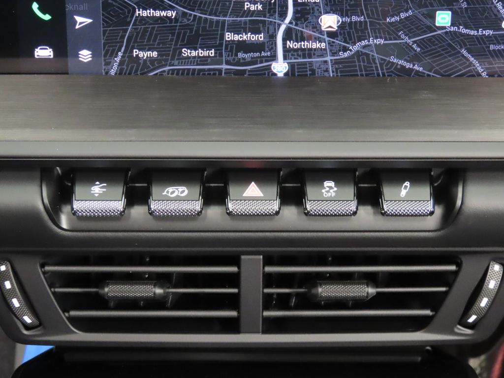 Thumbnail: 2026 Porsche 911 - 27