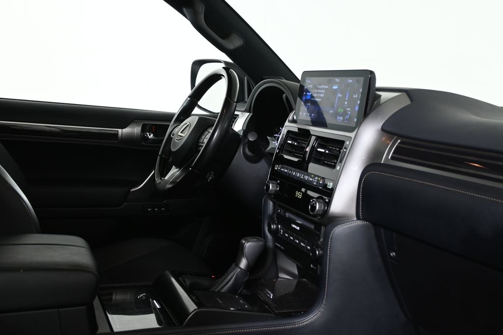 Thumbnail: 2023 Lexus GX - 8