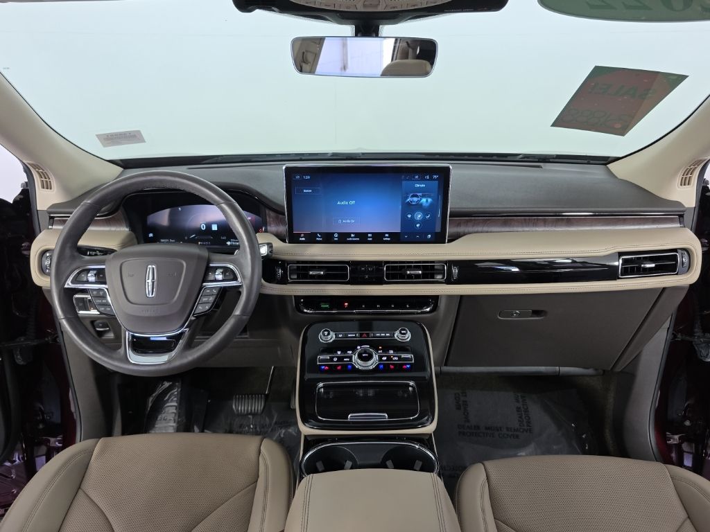 Thumbnail: 2022 Lincoln Nautilus - 25