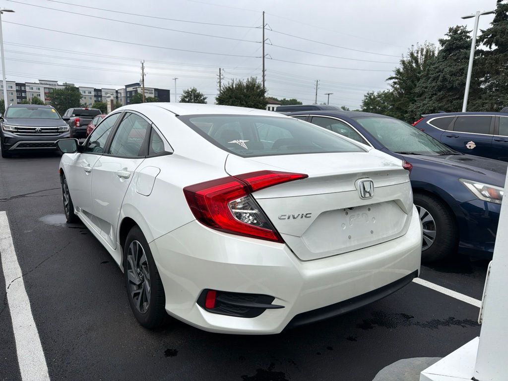 Thumbnail: 2016 Honda Civic - 2