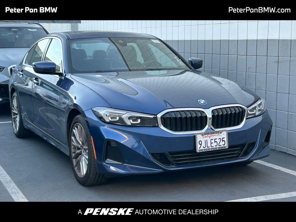 Thumbnail: 2024 BMW 3 Series - 1
