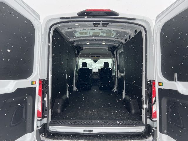 2026 Ford Transit-250