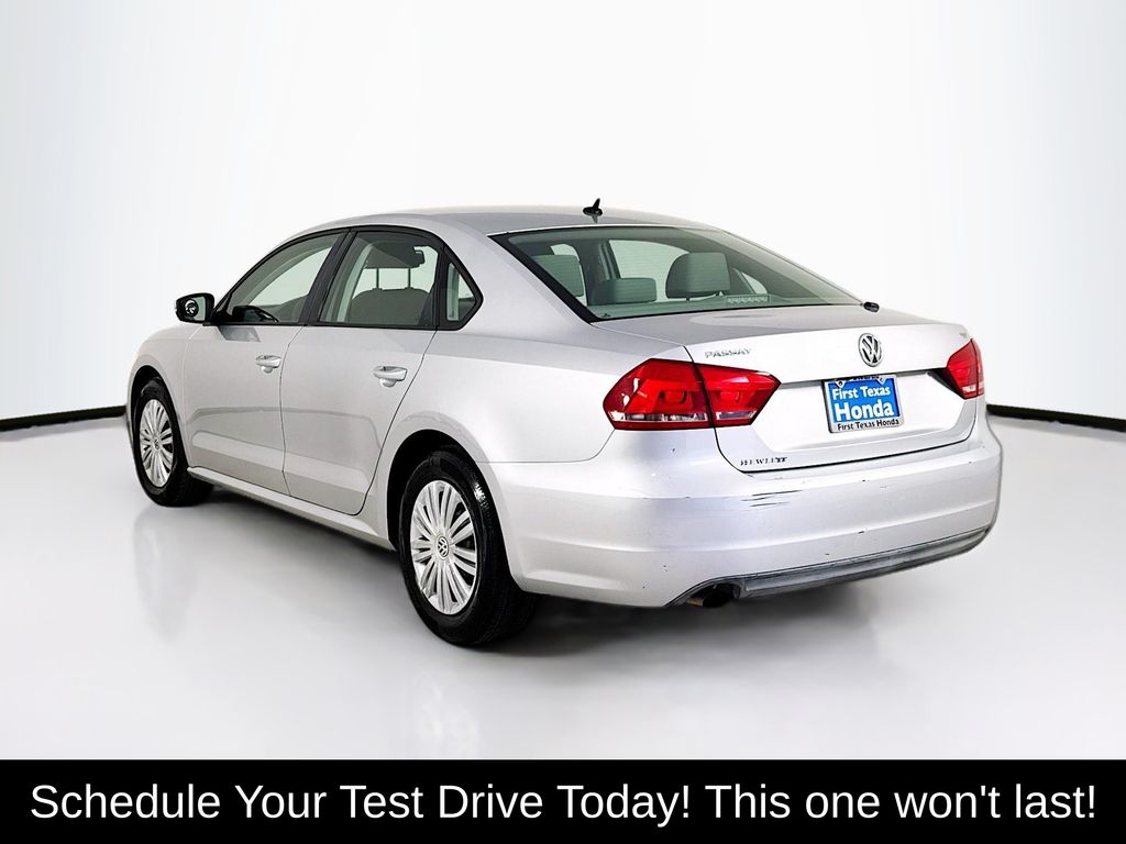 Used Car 2015 Volkswagen Passat  1.8t S For Sale Under $10,000 In Austin, Texas