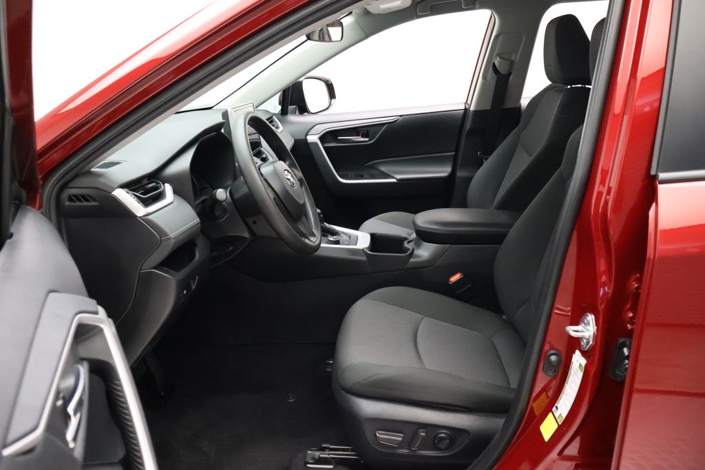 Thumbnail: 2024 Toyota RAV4 - 14