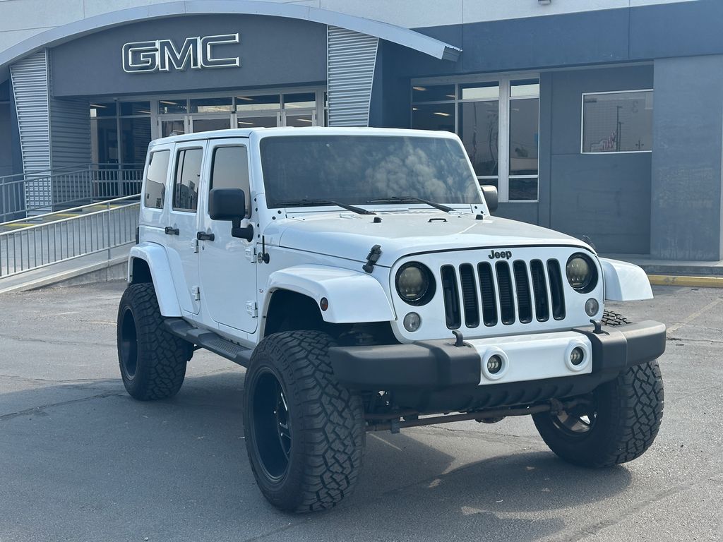 Bright White Clearcoat 2018 Jeep Wrangler SUV / Crossover Four-Wheel Drive 5-Speed Automatic