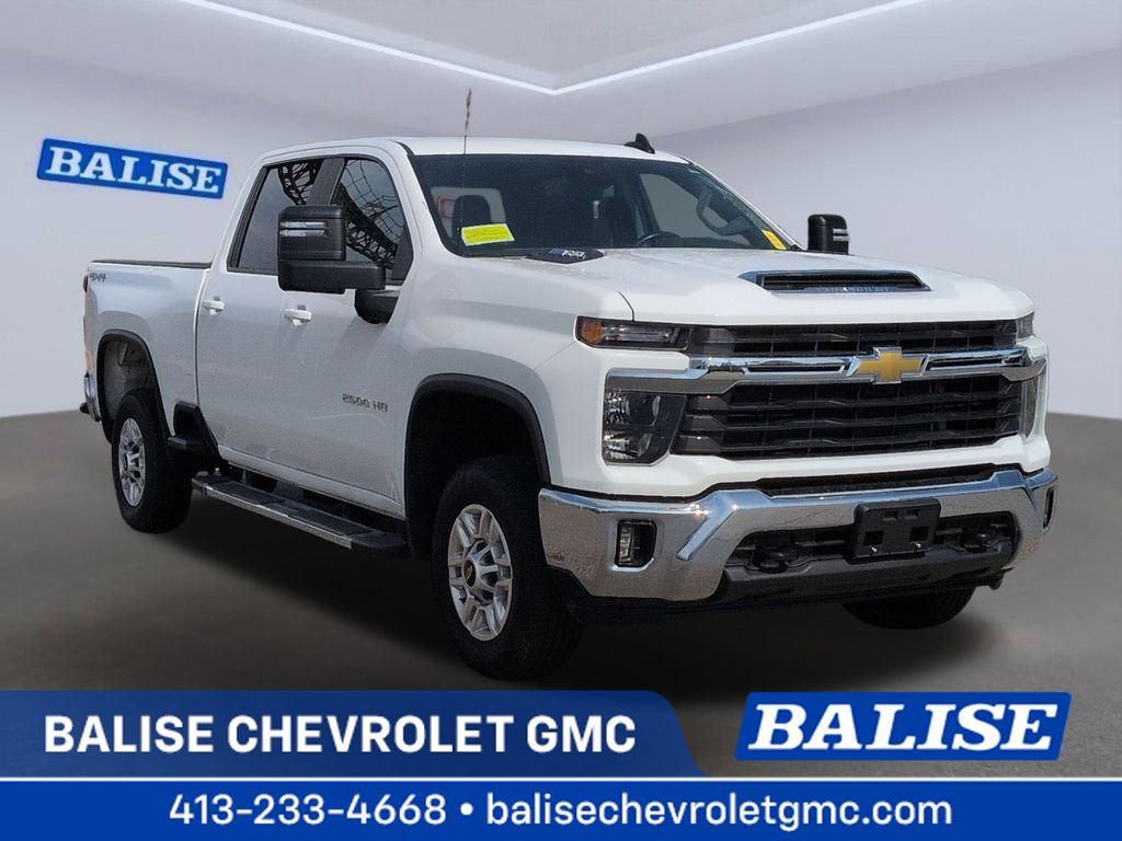 Summit White 2025 Chevrolet Silverado 2500HD Pickup Truck Four-Wheel Drive Automatic
