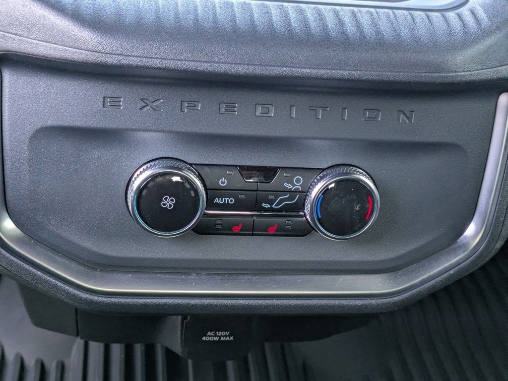 2025 Ford Expedition Platinum MAX