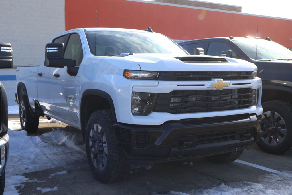 Thumbnail: 2026 Chevrolet Silverado 2500 - 8