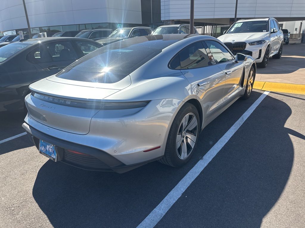 Thumbnail: 2023 Porsche Taycan - 5