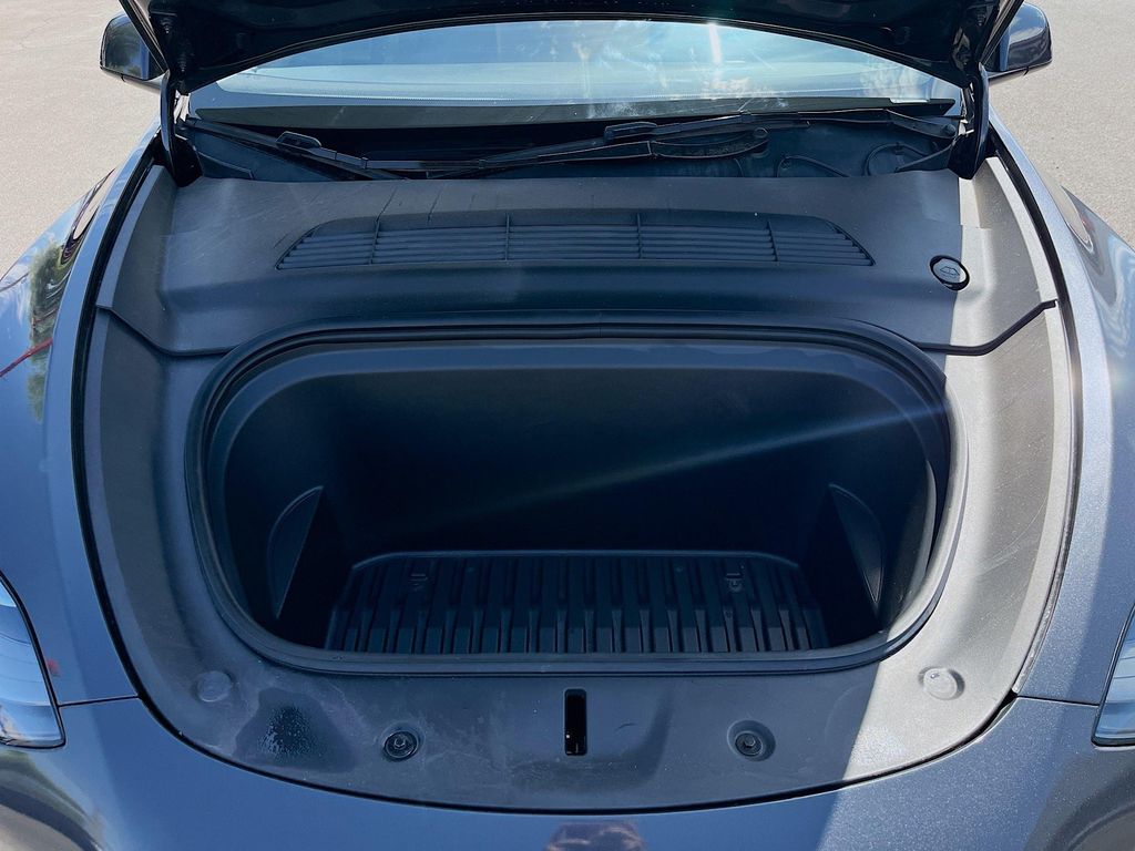Used 2024 Gray Tesla Standard Range image 31