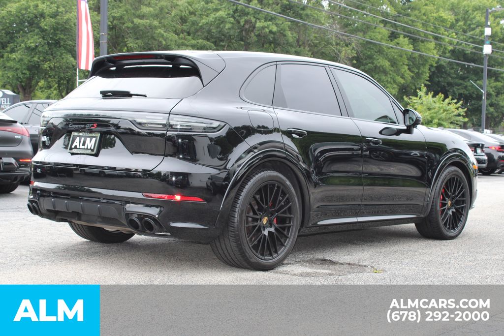 Used 2022  Porsche GTS image 6