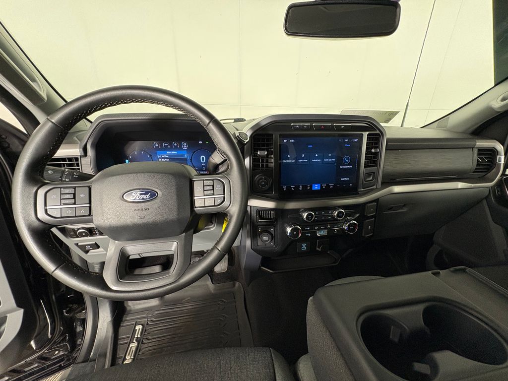 Certified Used 2024  Ford XLT image 8