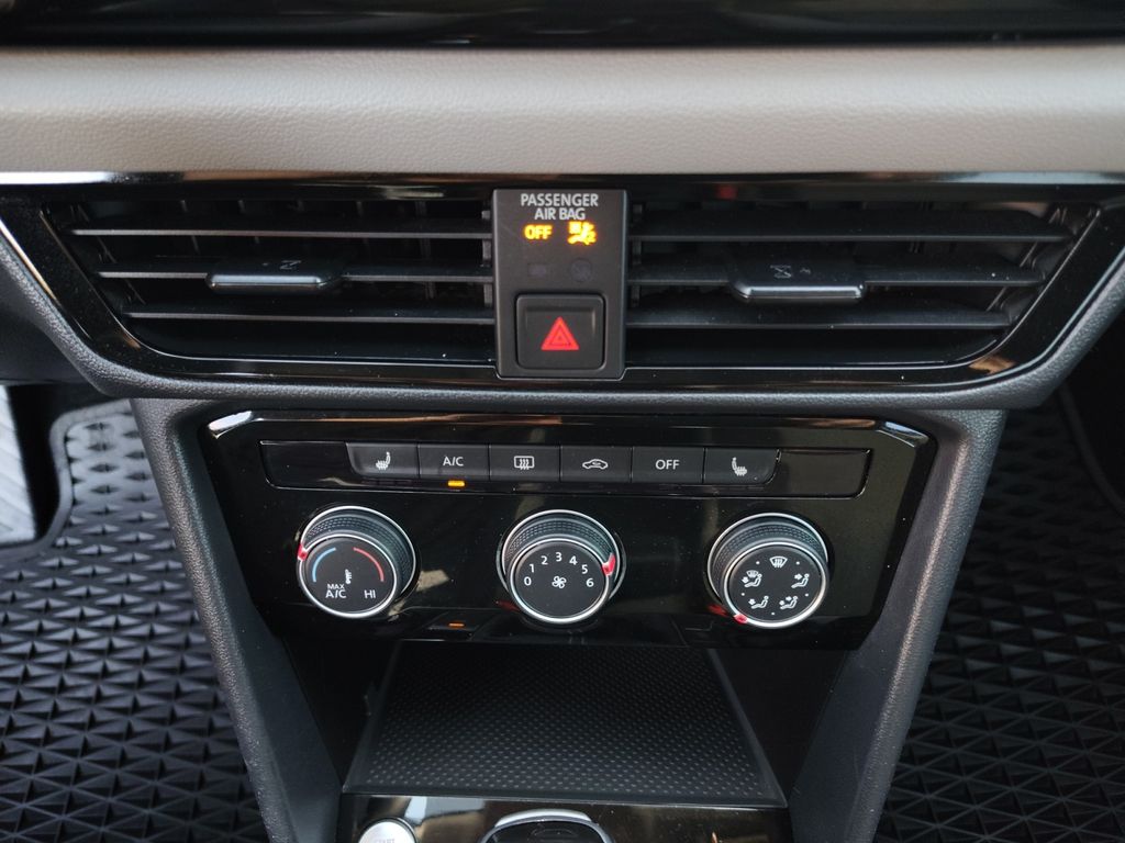 Used Car 2024 Volkswagen Taos  1.5t S For Sale Under $25,000 In Austin, Texas