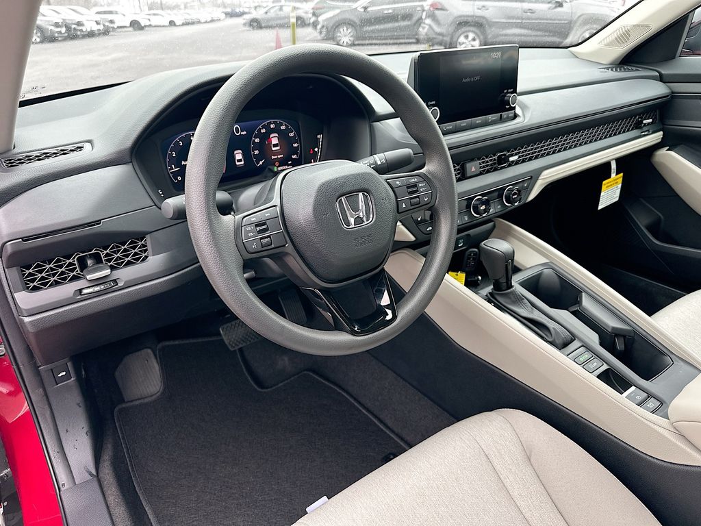 2025 Honda Accord SE 9