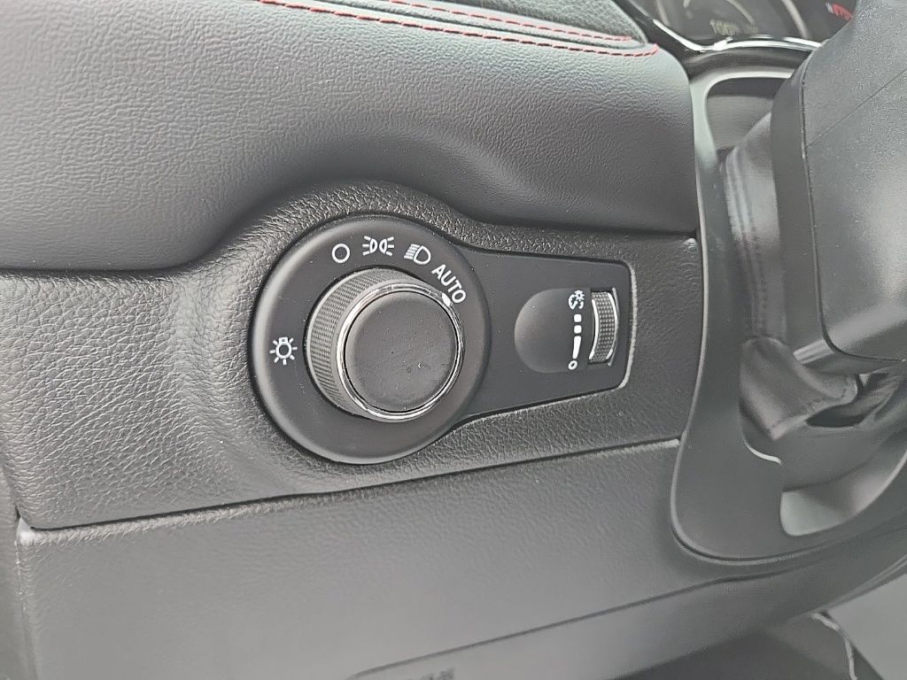 Used 2025 Gray Dodge GT image 30