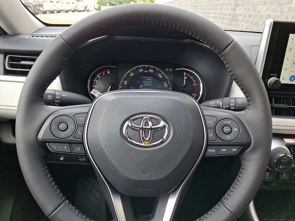 Thumbnail: 2025 Toyota RAV4 - 14