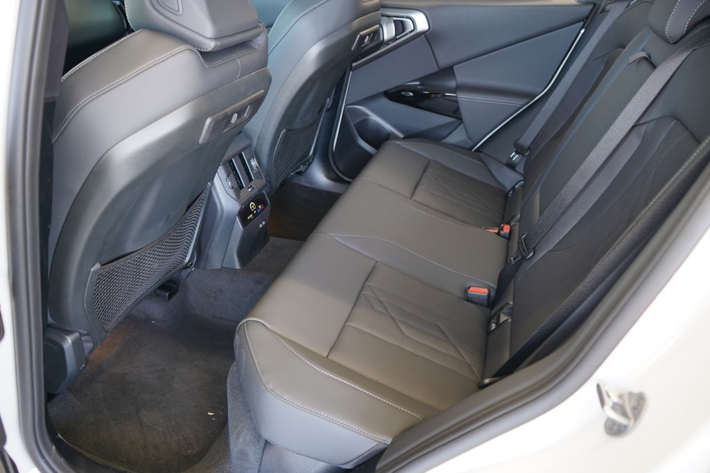 Thumbnail: 2026 BMW X3 - 18