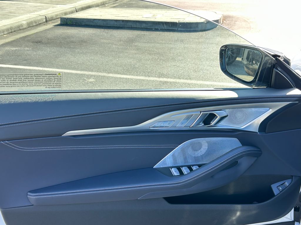 Thumbnail: 2026 BMW 8 Series - 11