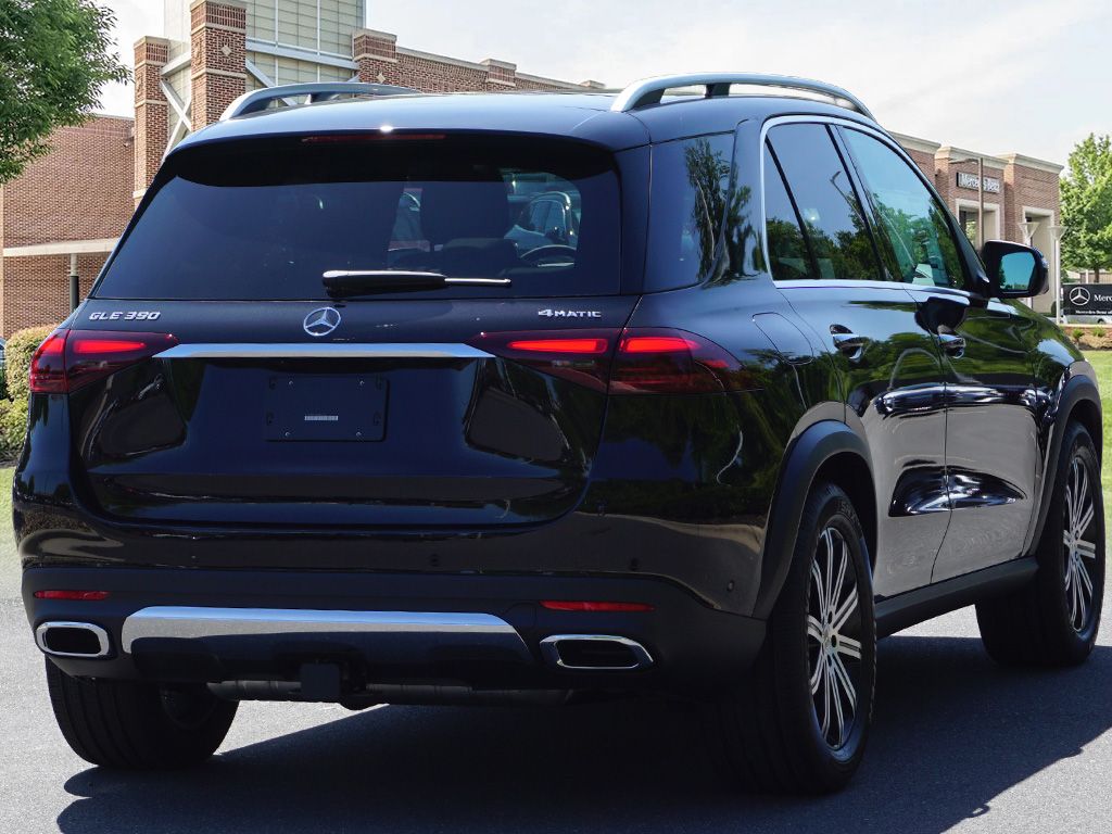 Thumbnail: 2026 Mercedes-Benz GLE - 6