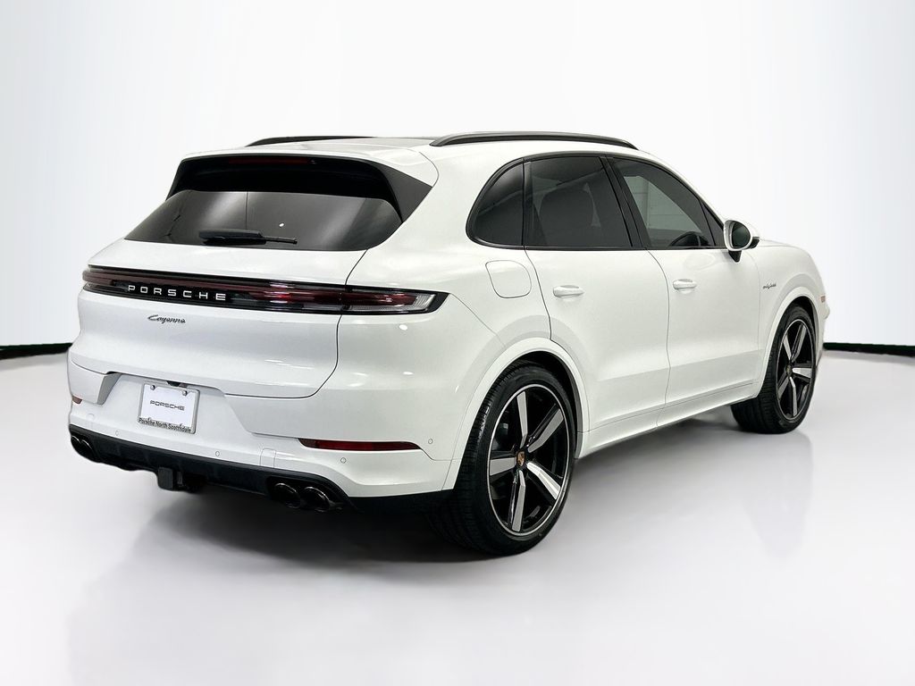 Thumbnail: 2026 Porsche Cayenne - 7