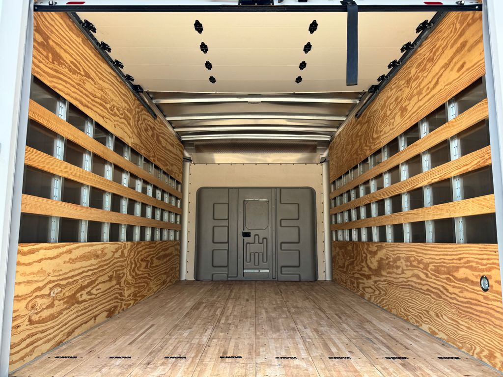 New 2027 White Ford Base image 13