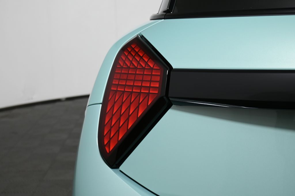 Thumbnail: 2026 MINI Cooper - 12