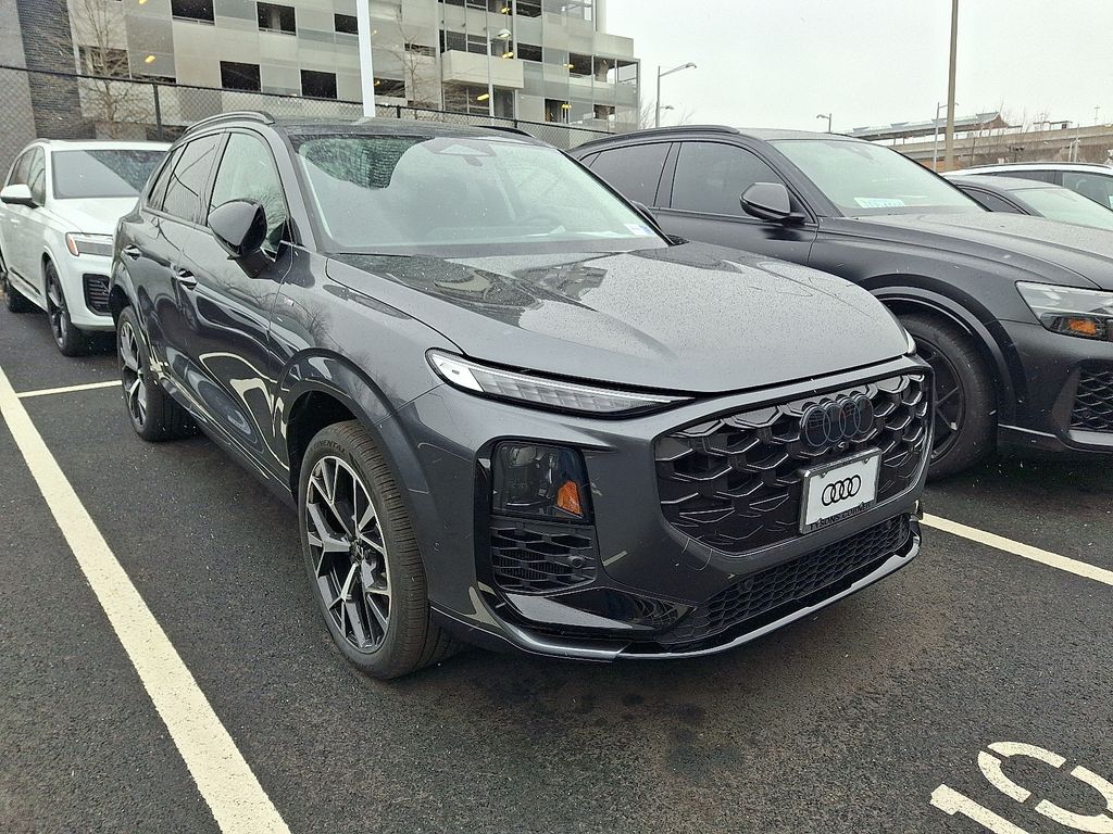 Thumbnail: 2026 Audi Q3 - 3