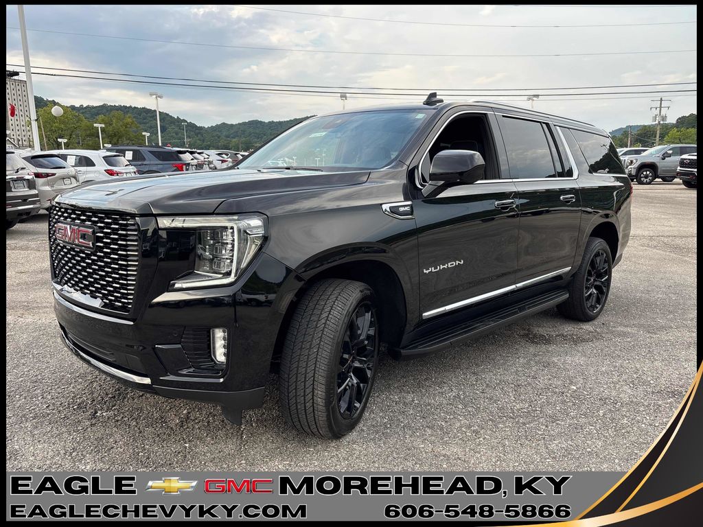 Onyx Black 2023 GMC Yukon XL SUV / Crossover Four-Wheel Drive 